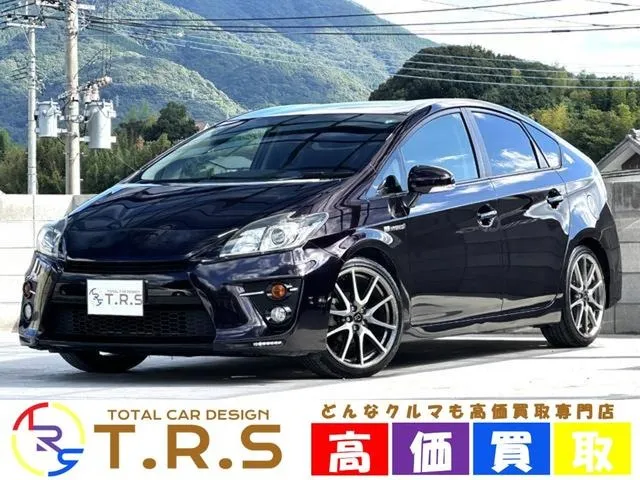 トヨタ プリウスG.s