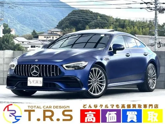 メルセデスAMG GT4クーペ